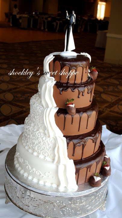 Aggregate More Than 81 Bride And Groom Cake - In.Daotaonec